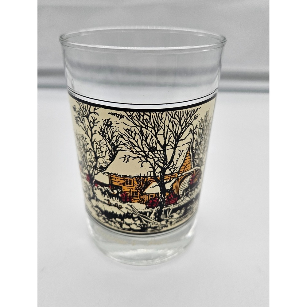 Arbys Currier and Ives Frozen Up Glass Collectors Series 1981 Vintage Tumbler